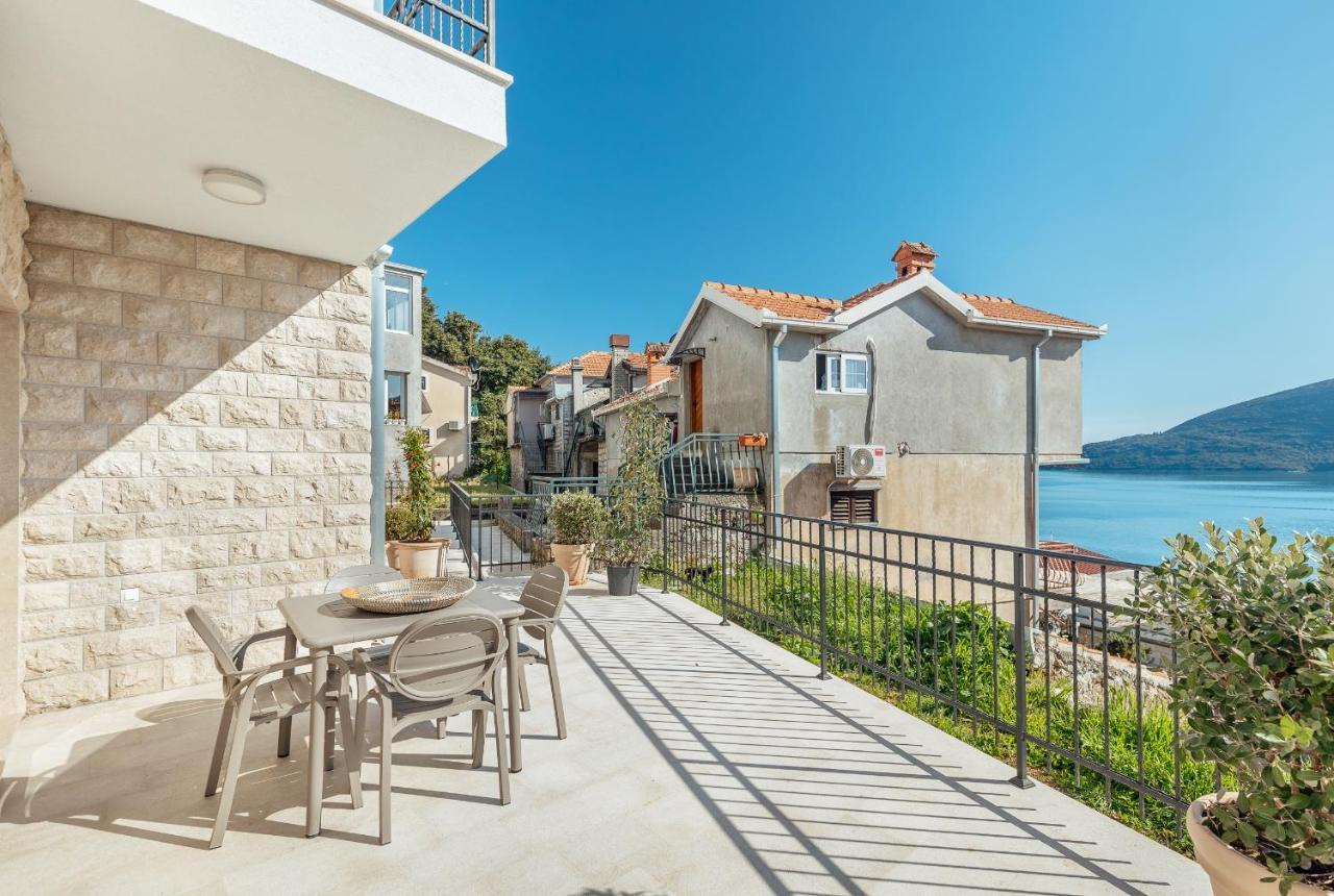 Boka Apartment 6 Herceg Novi Exterior photo